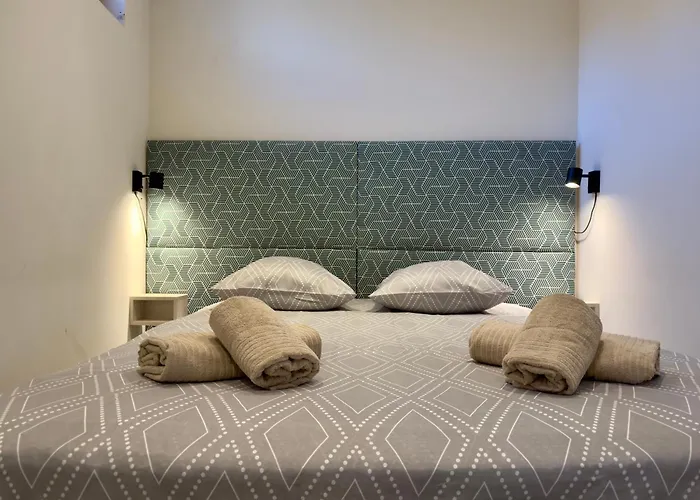 Meteor - Scls Locations * Cannes